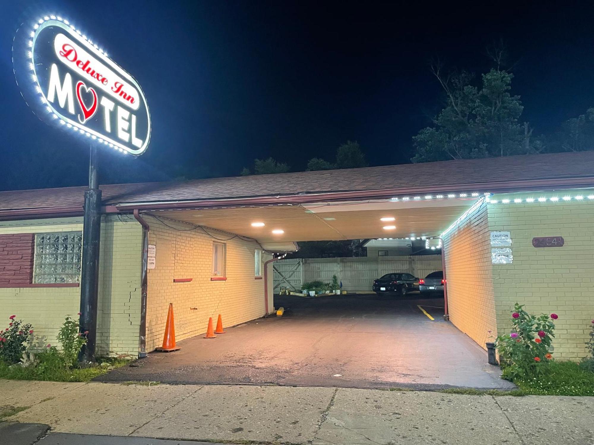 Deluxe Inn Motel Detroit Ngoại thất bức ảnh