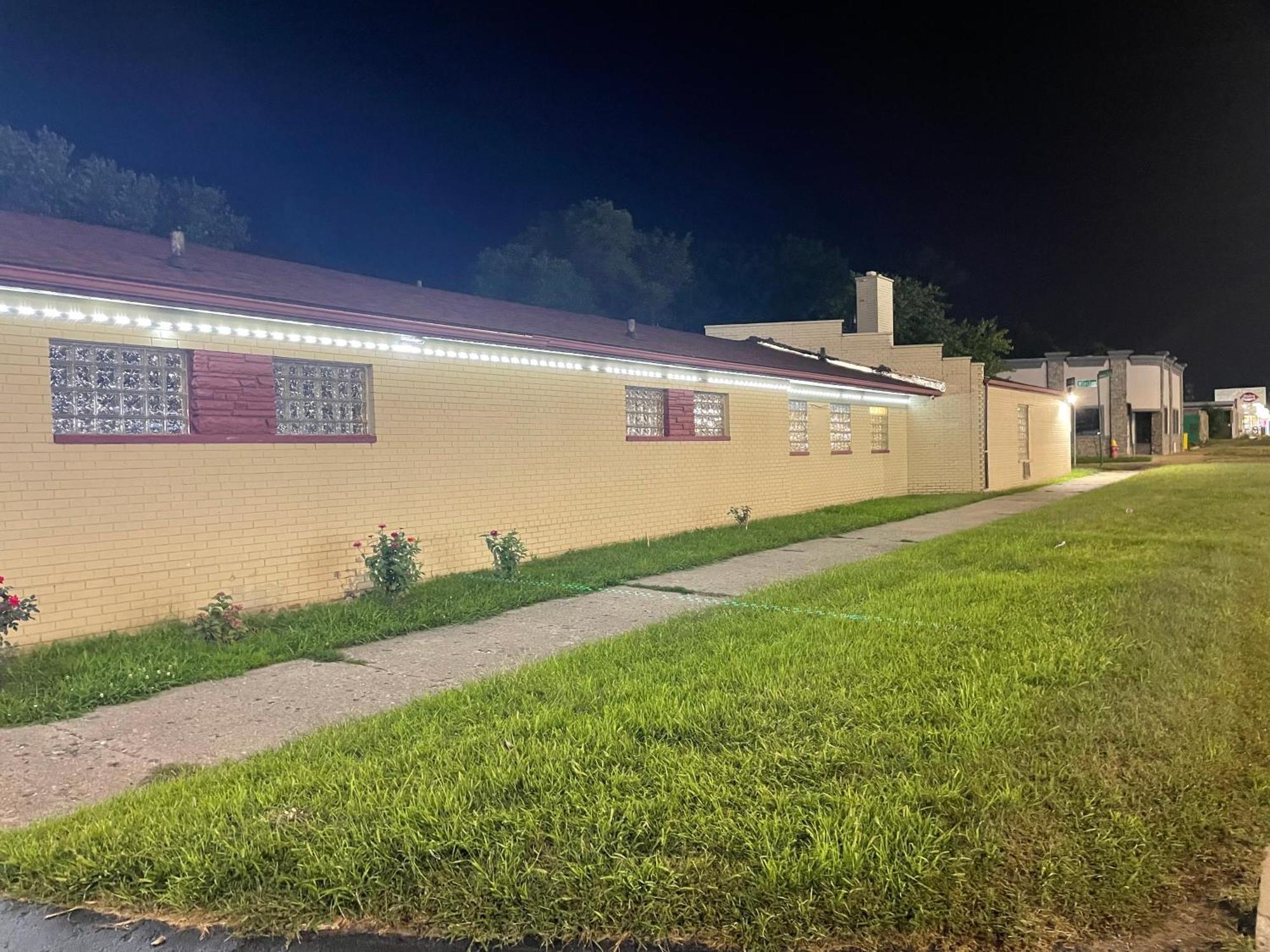 Deluxe Inn Motel Detroit Ngoại thất bức ảnh
